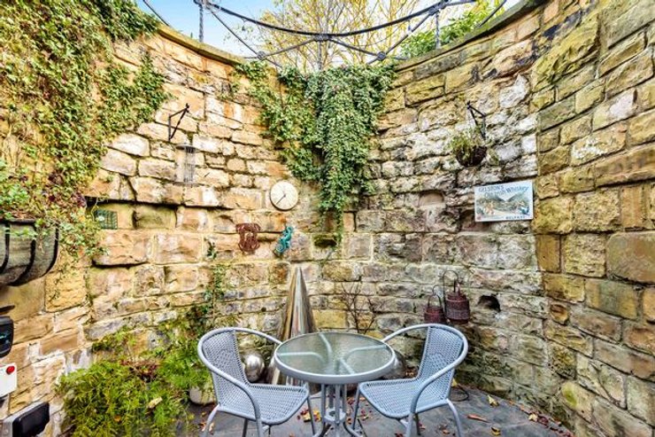 домик, крохотный особняк