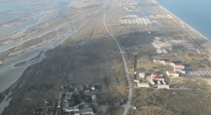 арабатская стрелка, строительство, крым, геническ