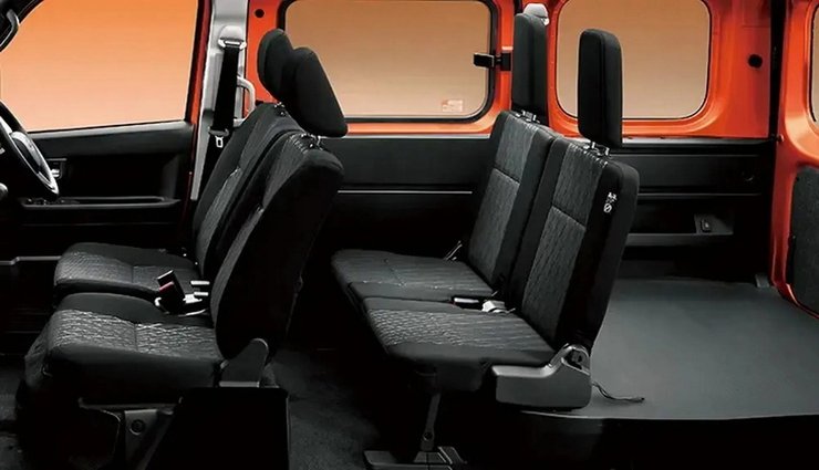 салон Subaru Sambar