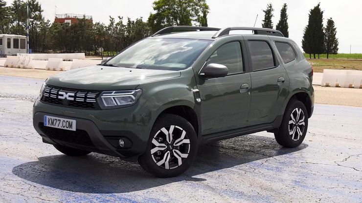 Dacia Duster, міські кросовери, найменш надійні кросовери, кросовери для міста, рейтинг надійності кросоверів