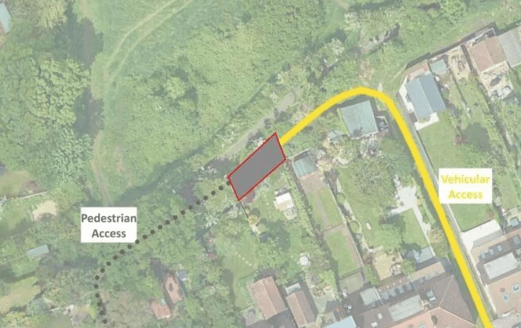 Модульне житло, ділянка землі, ділянка за копійки, 1 фунт, дешеве житло, ділянка під гараж, план забудови, аукціон,