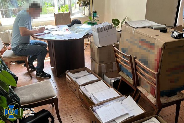 Хабарі, чиновники, експорт зерна