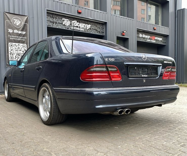 Mercedes E-Class W210, Mercedes E50 AMG, Mercedes-Benz E-Class