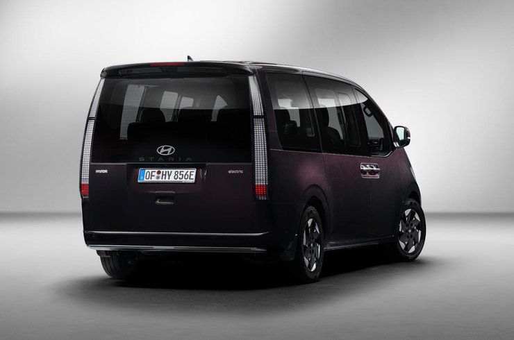 Hyundai Staria 2026