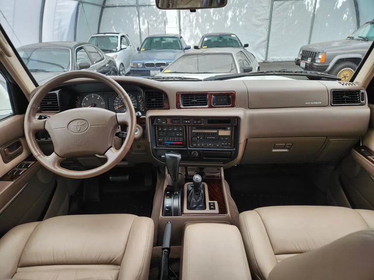 салон Toyota Land Cruiser 80, Toyota Land Cruiser, Toyota Land Cruiser 1997, капсула времени
