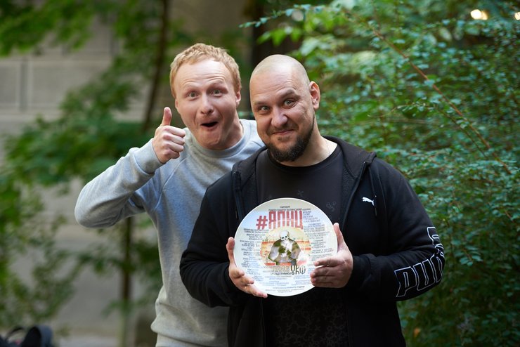 я работаю на кладбище, фильм Я работаю на кладбище, новый украинский фильм, фестиваль Молодость, драмеди, украинская драмеди, черная комедия, Павел Белянский, Виталий Салий