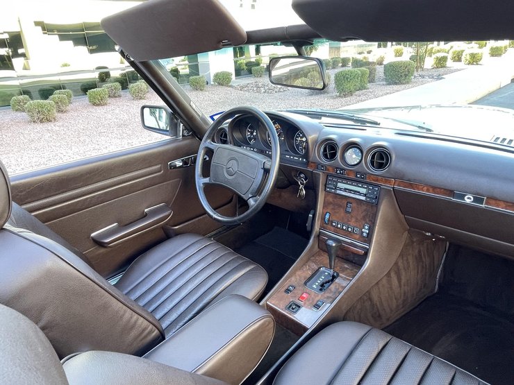 Mercedes-Benz 560SL 1987