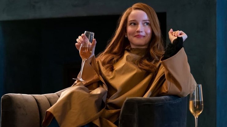 Кадр из сериала "Изобретая Анну" фото