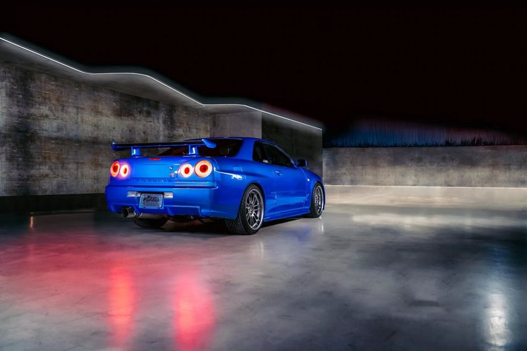 Nissan Skyline GT-R Форсаж