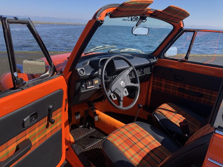 Volkswagen Super Beetle Convertible
