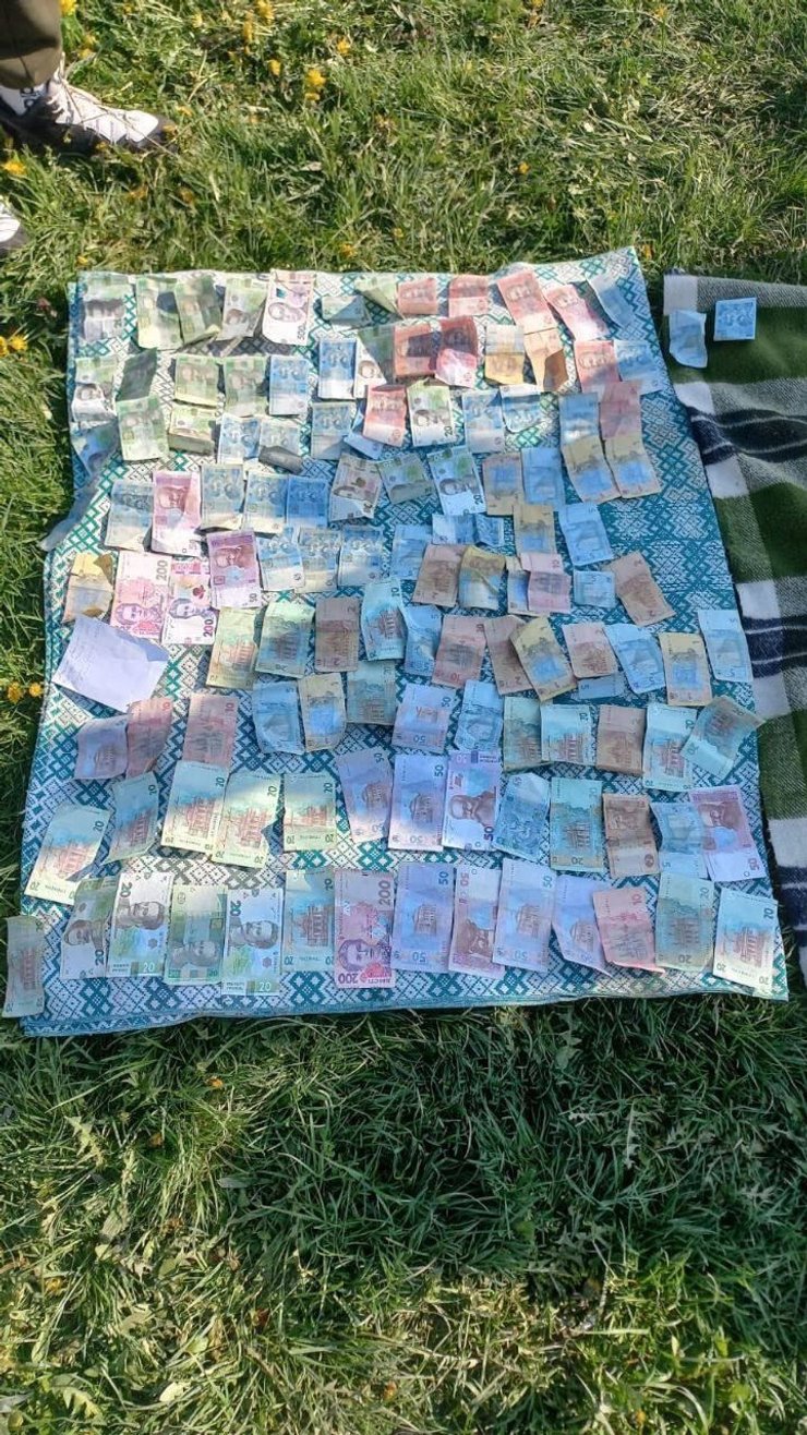 гроші, купюри, чернець ткачук