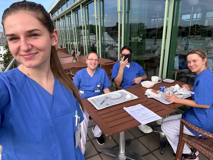 Анастасия Колесник с коллегами