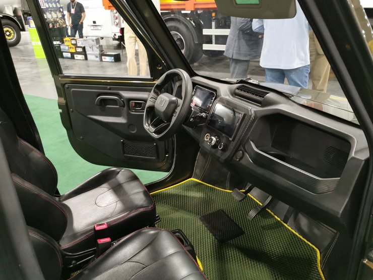 Салон Луаз, Новый Луаз, Новый LUAZ, электромобиль LUAZ, пикап LUAZ, электромобиль ЛуАЗ