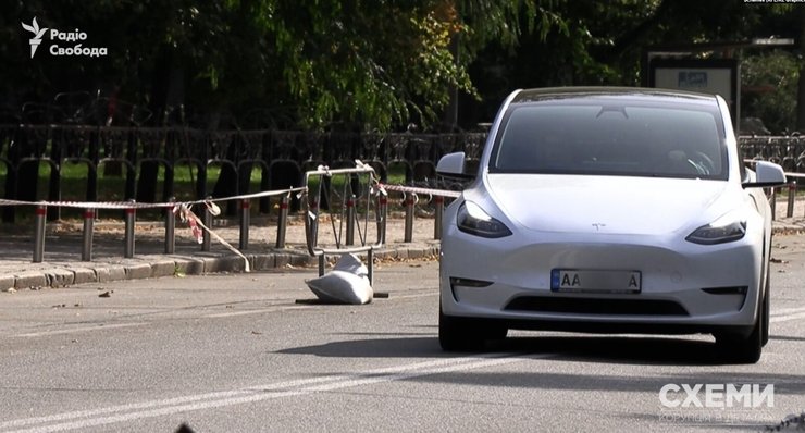 Tesla, автомобиль