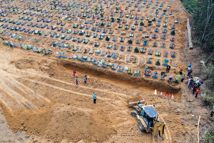 манаус, коронавирус, кладбище, бразилия