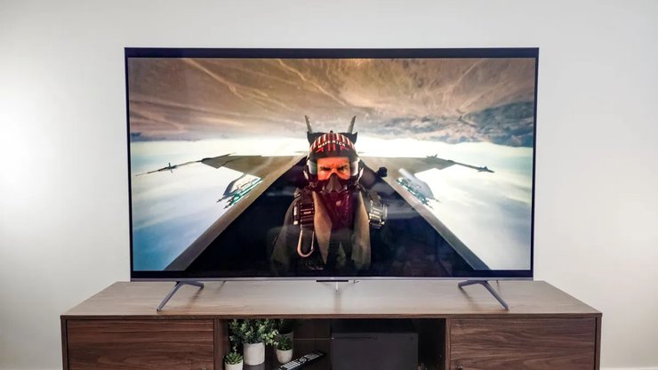 Телевізор TCL QM6K