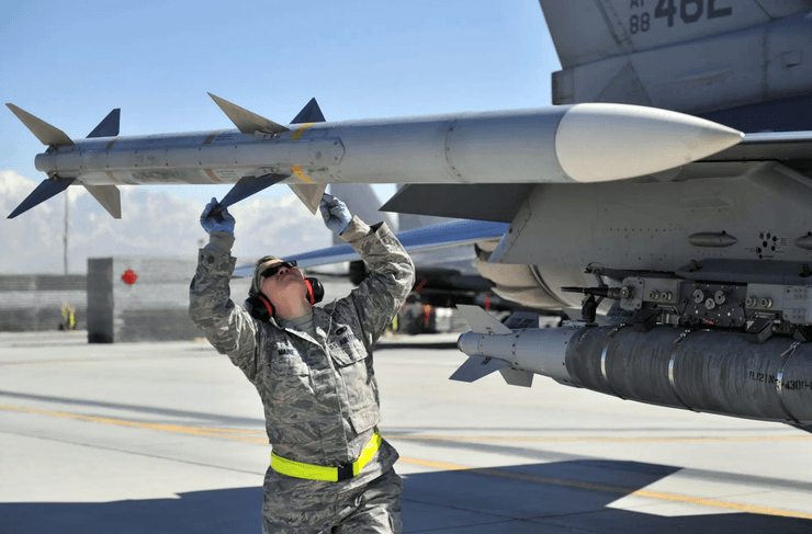 ракети для f-16