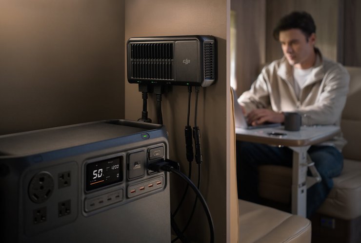 DJI Power 2000 подзарядка