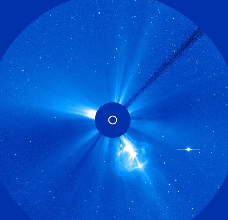 сонце, виверження, плазма, корональний викид маси