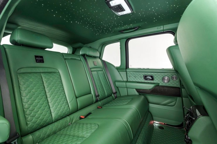 Салон Rolls-Royce Cullinan