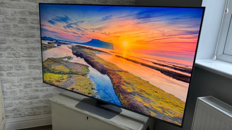 Samsung Q80D лучшие телевизоры 2025