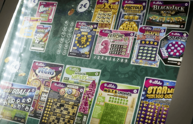 Лотерейный билет, кража кредитки, воры выиграли в лотерею, поделить выигрыш, победа в лотерее, сорвали джекпот, кредитная карта