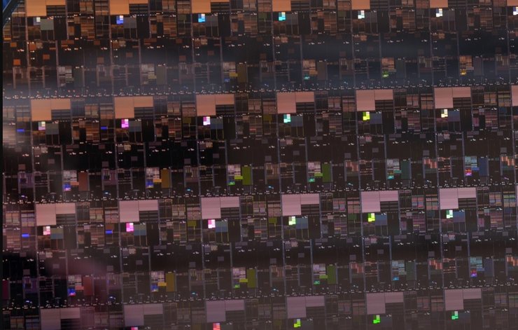 IBM, чіп, транзистор, нанотехнології