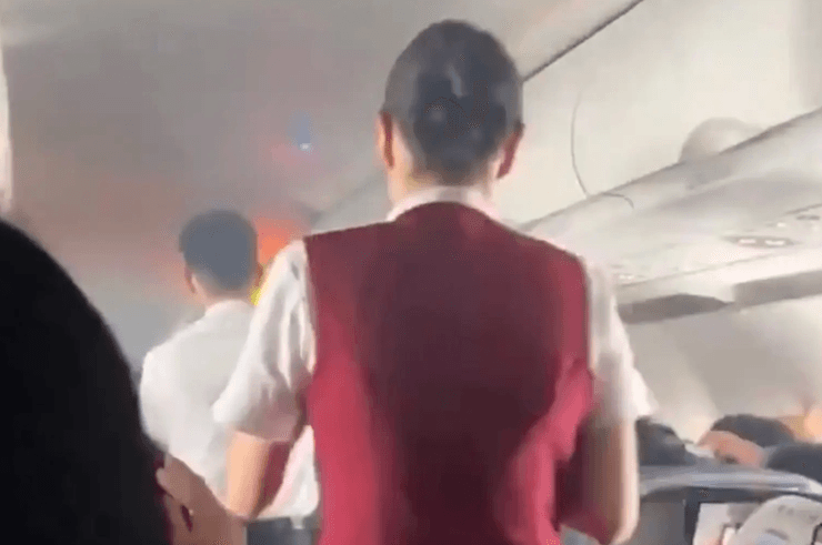 Пожар в самолете