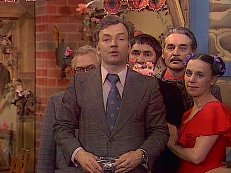 Татьяна Жукова-Киртбая, кабачок 13 стульев, актриса