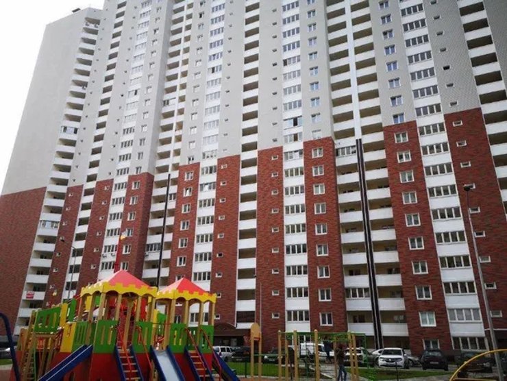 аренда квартиры в Киеве, аренда в Киеве, аренда в июне, арендовать жилье в Киеве, снять квартиру в Киеве, дисконт на аренду в Киеве, переехать в Киев, уехать из Киева, найти квартиру в Киеве