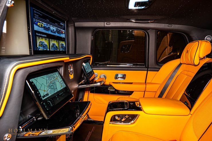 салон Rolls-Royce Cullinan