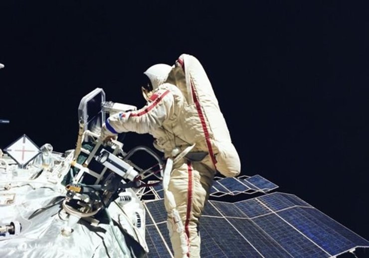 академик Патон, Светлана Савицкая, сварка в космосе, открытый космос