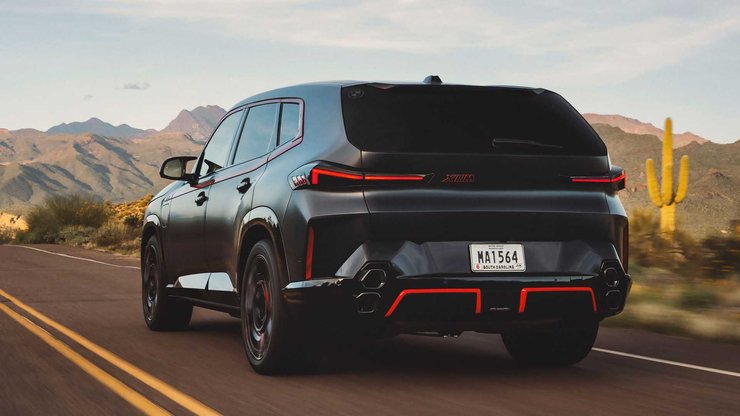 кроссовер bmw xm label red, BMW XM Label Red, новый BMW XM, BMW XM 2023, кроссовер BMW