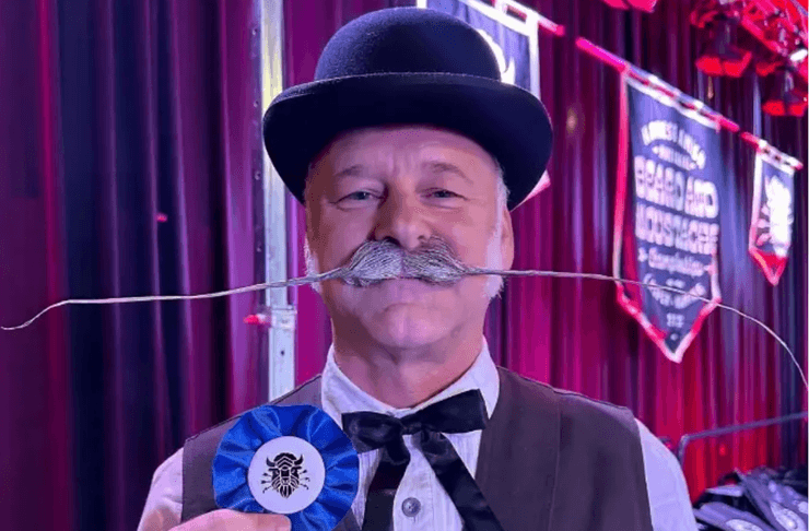 вуса, американець, Пол Слосар, Книга рекордів Гіннеса, образ, довгі вуса