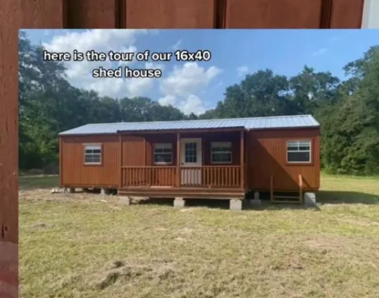 Жінка з дітьми живе у сараї, житло, нерухомість, оренда, іпотека, цікаві рішення квартирного питання