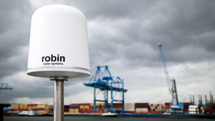 Компанія Robin Radar Systems передає Україні радари IRIS Drone Radar