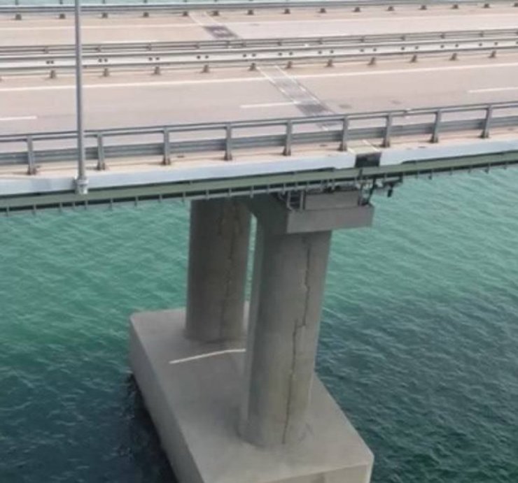 Опоры Крымского моста