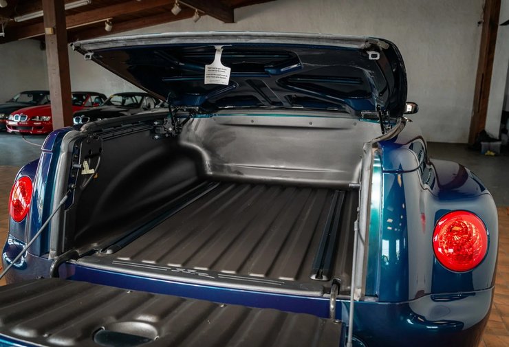 Пикап Chevrolet SSR, пикап Chevrolet, капсула времени, Chevrolet SSR 2005