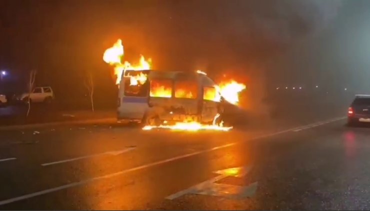 Казахстан, протести, мітинг, демонстранти, майдан, силовики, розгін