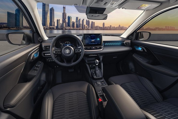 Салон Suzuki Across 2026