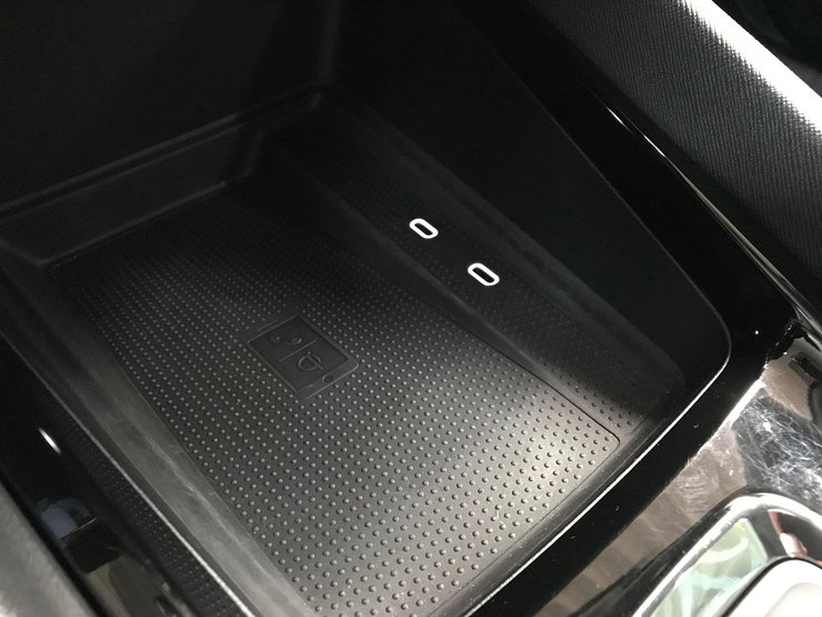 интерьер новой Skoda Octavia A8 видео обзор и тест-драйв