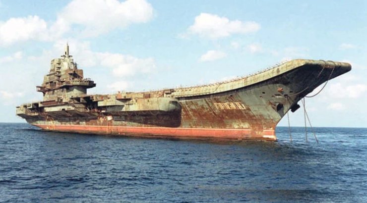 Крейсер Варяг, советский авианосец, авианосец класса Кузнецов, Николаевский судостроительный завод, судостроение СССР