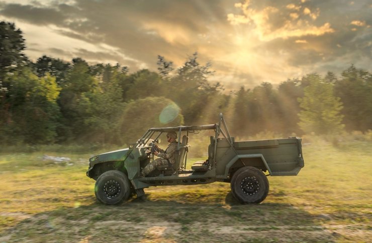 военный Hummer, электромобиль Hummer, новый Hummer