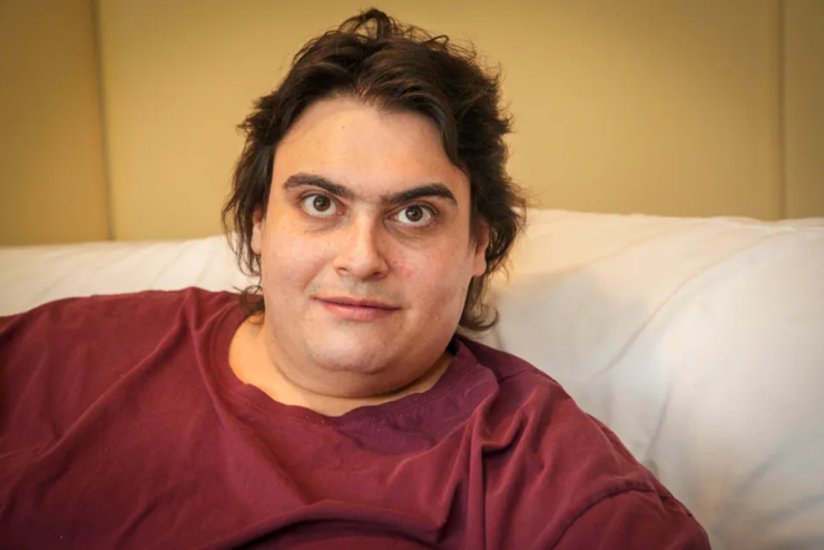 Джейсон Холтона, самый тяжелый человек Великобритании, захоронение, кремация, курьезы, фото, истории из жизни, лишний вес