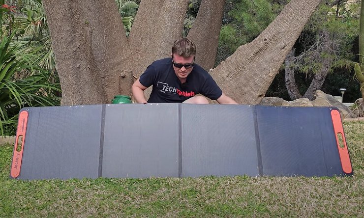 Портативная солнечная панель Jackery SolarSaga 200W