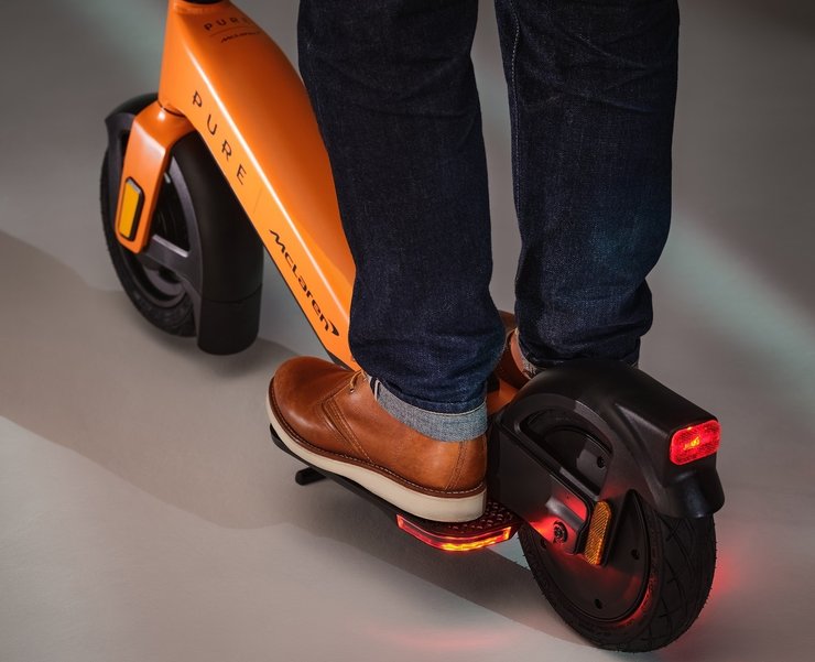 Pure X McLaren, самокат McLaren, электросамокат MCLaren, новый электросамокат, новый электросамокат