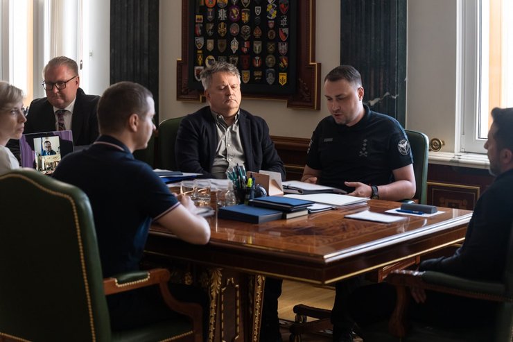 Фото Кислицы и Буданова на совещании с Зеленским 17 июля