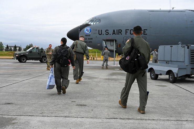 Военные на базе Элмендорф-Ричардсон
