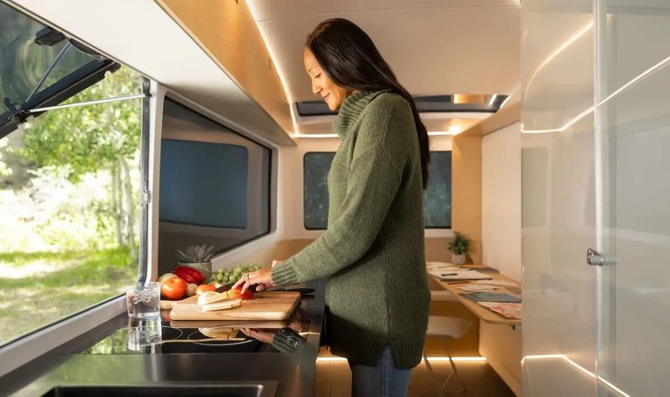 Дом на колесах кухня, Pebble Flow, дом на колесах, прицеп кемпер, прицеп автодом