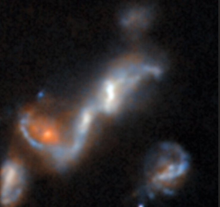 злиття галактик